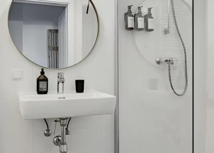 Boho Living - Historic Center With Free Parking By Hero Homes