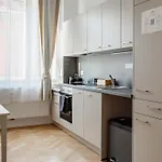 Boho Living - Historic Center With Free Parking By Hero Homes דירה *