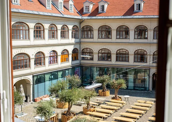 Boho Living - Historic Center With Free Parking By Hero Homes 公寓 格拉茨