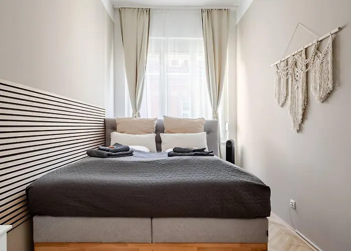 Boho Living - Historic Center With Free Parking By Hero Homes * 格拉茨